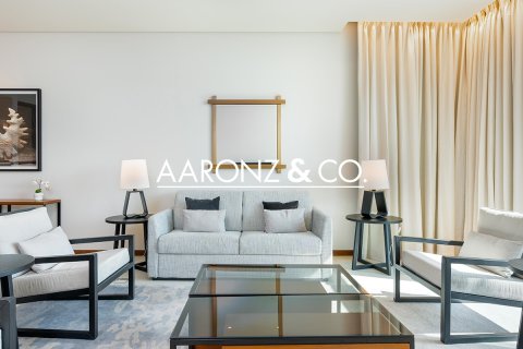 Appartement te koop in The Hills, Dubai, VAE 2 slaapkamers, 143 vr.m., nr 670540 - foto 6