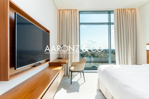 Appartement te koop in The Hills, Dubai, VAE 2 slaapkamers, 143 vr.m., nr 670540 - foto 15