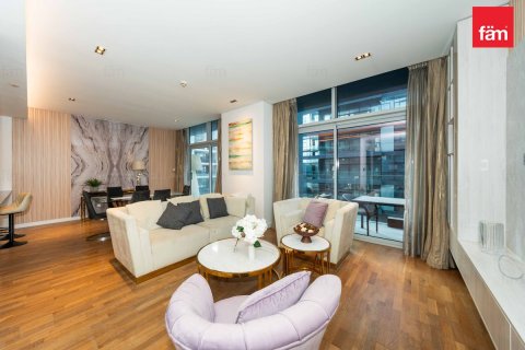 Apartament de închiriat în City Walk, Dubai, EAU 2 dormitoare, 163.1 mp.  №699885 - poză 2