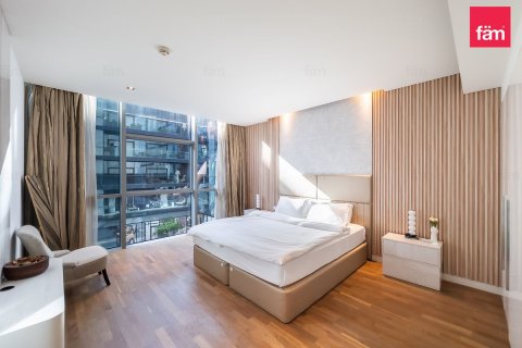 Apartment in City Walk, Dubai, UAE 2 bedrooms, 163.1 sq.m. № 699885 - photo 11