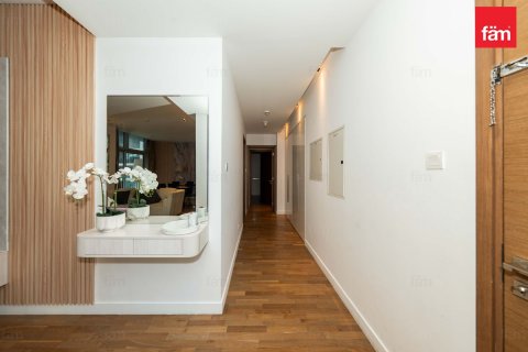 Apartament de închiriat în City Walk, Dubai, EAU 2 dormitoare, 163.1 mp.  №699885 - poză 14