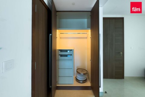 Downtown Dubai (Downtown Burj Dubai), UAE의 임대용 아파트 침실 2개, 150.9제곱미터 번호 645015 - 사진 16