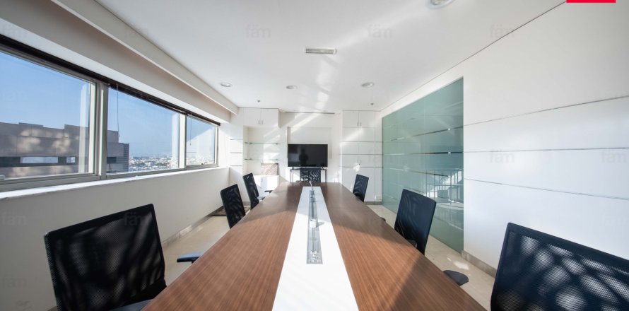 Iroda itt: Sheikh Zayed Road, Dubai, EAE, 151 m², azonosító: 645011