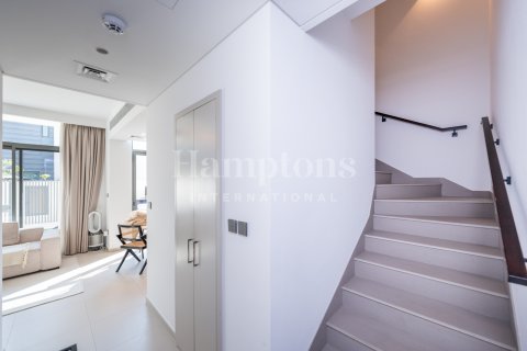 Townhouse in Arabian Ranches 3, Dubai, UAE 3 bedrooms, 180.41762600 sq.m. № 651359 - photo 6