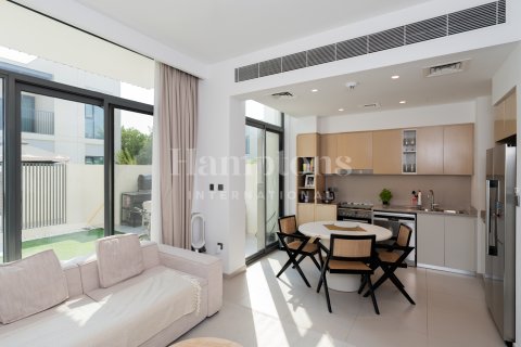 Townhouse in Arabian Ranches 3, Dubai, UAE 3 bedrooms, 180.41762600 sq.m. № 651359 - photo 13