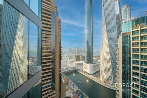 Apartemen di LIV MARINA di Dubai Marina, UEA 1 kamar tidur, 78 m2 nomor 650348 - foto 16