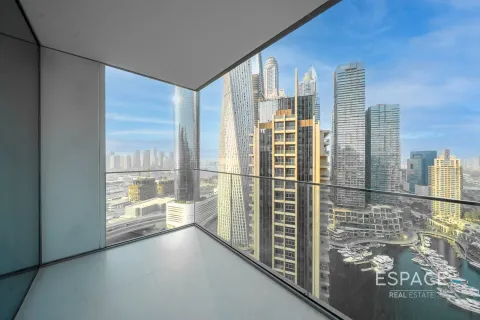 Apartemen di LIV MARINA di Dubai Marina, UEA 1 kamar tidur, 78 m2 nomor 650348 - foto 13