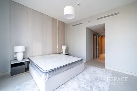 Apartemen di LIV MARINA di Dubai Marina, UEA 1 kamar tidur, 78 m2 nomor 650348 - foto 8