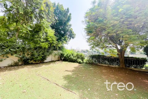 Villa The Springs, Dubaijā, AAE 3 istabas, 250.19 m2 Nr. 761416 - attēls 14