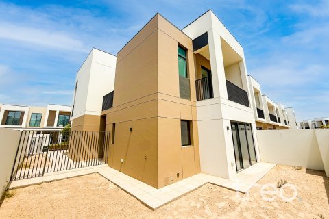 Townhouse sa Arabian Ranches 3, Dubai, UAE 4 silid-tulugan, 218.04 sq.m. № 761418 - larawan 2