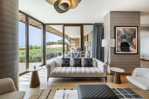 Apartamento en Jumeirah, Dubai, EAU 3 dormitorios, 244.43 m² № 741658