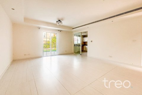 Vila u Arabian Ranches, Dubai, UAE 3 spavaćih soba, 226.96 m2 Br. 733667 - fotografija 2