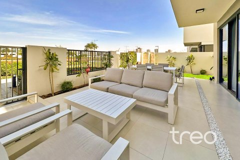 Üürile anda ridamaja asukohaga Town Square, Dubai, AÜE: 4 magamistoaga, 215.72 m² Nr 733664 - pilt 13