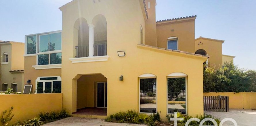 Villa a Arabian Ranches, Dubai, EAU 2 camere da letto, 302.59 mq. № 733668