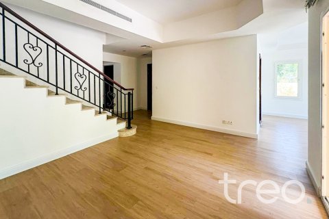 Villa in affitto a Arabian Ranches, Dubai, EAU 2 camere da letto, 302.59 mq. № 733668 - foto 2
