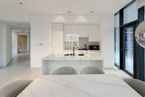 Müüa korter asukohaga Business Bay, Dubai, AÜE: 2 magamistoaga, 148.74 m² Nr 743377 - pilt 2