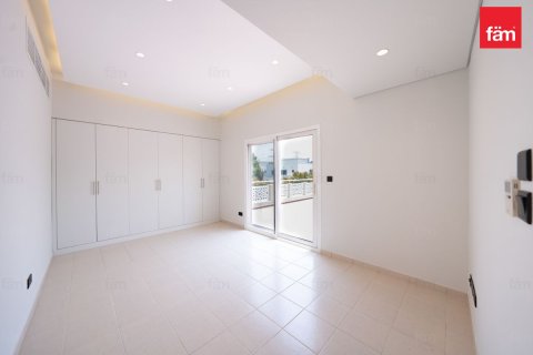 Vila di Dubai, UAE 4 bilik tidur, 560.3 meter persegi № 751936 - foto 19