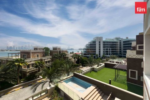 Apartament në Palm Jumeirah, Dubai, Emiratet e Bashkuara Arabe 2 dhoma gjumi, 186.5 m2. № 641724 - Foto 8