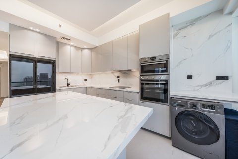 Apartament de închiriat în Jumeirah Lake Towers, Dubai, EAU 3 dormitoare, 151.14 mp. №751007 - poză 11