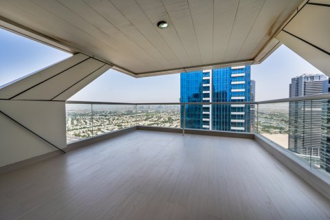 Apartament de închiriat în Jumeirah Lake Towers, Dubai, EAU 3 dormitoare, 151.14 mp. №751007 - poză 12