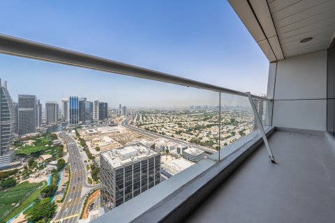 Apartament de închiriat în Jumeirah Lake Towers, Dubai, EAU 3 dormitoare, 151.14 mp. №751007 - poză 2