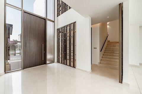 Villa in Dubai Hills Estate, UAE 5 bedrooms, 482.81 sq.m. № 751002 - photo 3