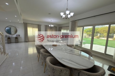 Villa zum Verkauf in Jumeirah Village Circle, Dubai, VAE 4 Schlafzimmer, 346 m2 Nr. 741534 - Foto 4