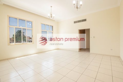 Вилла Аль-Барша, Дубай, БАӘ-да 5 жатын бөлмелер, 1394 м² № 741535 - фото 29