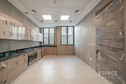 Villa zur Miete in Al Furjan, Dubai, VAE 6 Schlafzimmer, 604 m2 Nr. 738146 - Foto 5