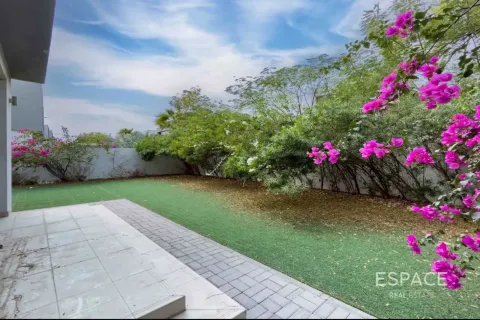 Villa en alquiler en Dubai Hills Estate, Dubai, EAU 4 dormitorios, 292 m2 № 738149 - foto 17