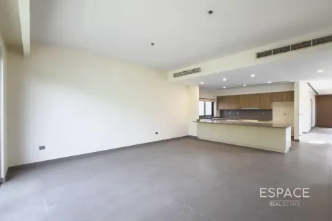 Villa en alquiler en Dubai Hills Estate, Dubai, EAU 4 dormitorios, 292 m2 № 738149 - foto 5