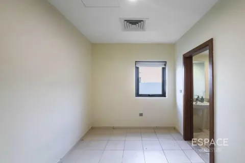 Villa en alquiler en Dubai Hills Estate, Dubai, EAU 4 dormitorios, 292 m2 № 738149 - foto 10