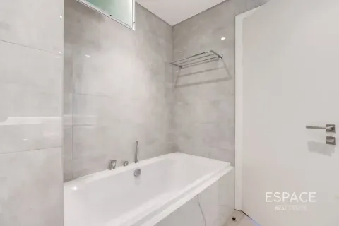 Casa urbana para arrendamento em Jebel Ali, Dubai, EAU 4 quartos, 255 m2 № 738145 - foto 7
