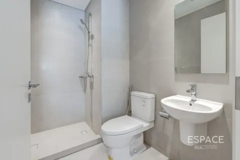 Casa urbana para arrendamento em Jebel Ali, Dubai, EAU 4 quartos, 255 m2 № 738145 - foto 11