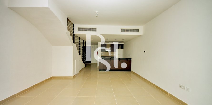 Huoneisto Al Reef, Abu Dhabi, Arabiemiraatit 2 makuuhuonetta, 114 m2 № 731774