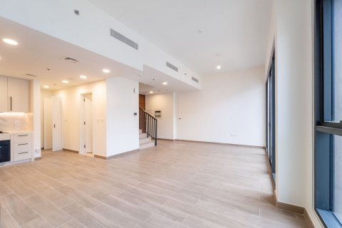 Apartment in HOLLAND GARDENS RESIDENCE in Town Square, Dubai, UAE 3 bedrooms, 217 sq.m. № 696481 - photo 2