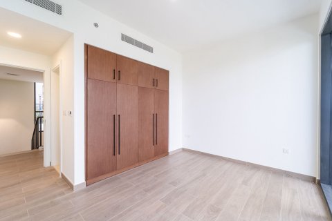 Apartment in HOLLAND GARDENS RESIDENCE in Town Square, Dubai, UAE 3 bedrooms, 217 sq.m. № 696481 - photo 17