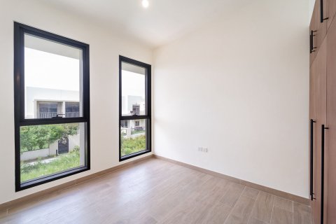 Apartment in HOLLAND GARDENS RESIDENCE in Town Square, Dubai, UAE 3 bedrooms, 217 sq.m. № 696481 - photo 12