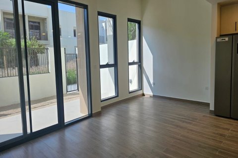 Huoneisto HOLLAND GARDENS RESIDENCE Town Square, Dubai, Arabiemiraatit 3 makuuhuonetta, 217 m2 № 696481 - kuva 11