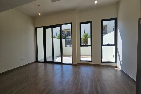 Huoneisto HOLLAND GARDENS RESIDENCE Town Square, Dubai, Arabiemiraatit 3 makuuhuonetta, 217 m2 № 696481 - kuva 5