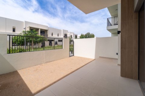 Apartment in HOLLAND GARDENS RESIDENCE in Town Square, Dubai, UAE 3 bedrooms, 217 sq.m. № 696481 - photo 29