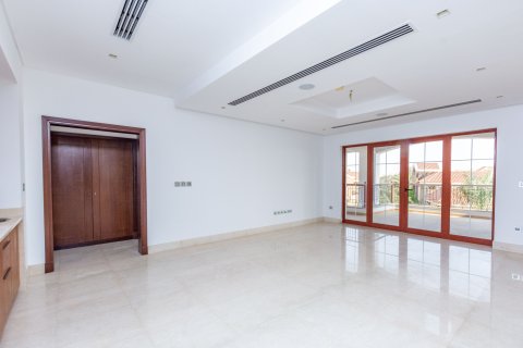 Jumeirah Islands, Dubai, संयुक्त अरब अमीरात में विला, 5 बेडरूम, 785 वर्ग मीटर, संख्या 706787 - फ़ोटो 13
