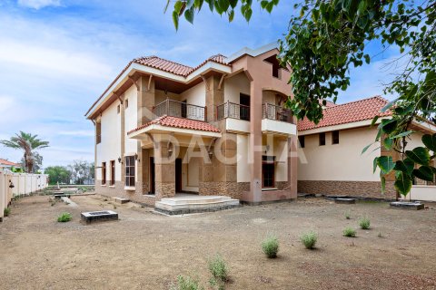 Villa itt: Jumeirah Islands, Dubai, EAE, 5 hálószoba, 785 m², azonosító: 706787
