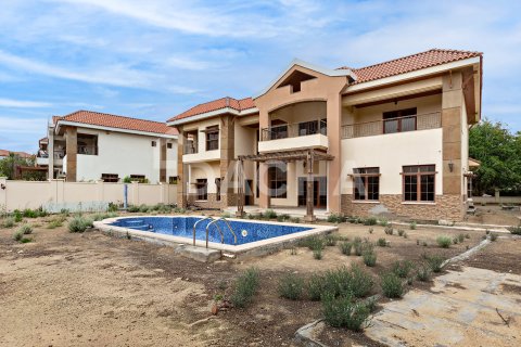 Jumeirah Islands, Dubai, संयुक्त अरब अमीरात में विला, 5 बेडरूम, 785 वर्ग मीटर, संख्या 706787 - फ़ोटो 2