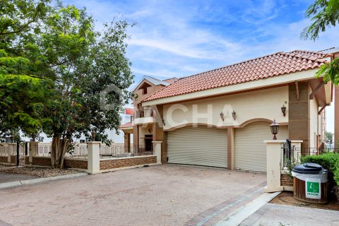 Jumeirah Islands, Dubai, संयुक्त अरब अमीरात में विला, 5 बेडरूम, 785 वर्ग मीटर, संख्या 706787 - फ़ोटो 18