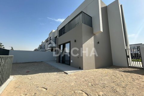 Villa in vendita a Dubai South (Dubai World Central), Dubai, EAU 4 camere da letto, 210 mq. № 706786 - foto 2