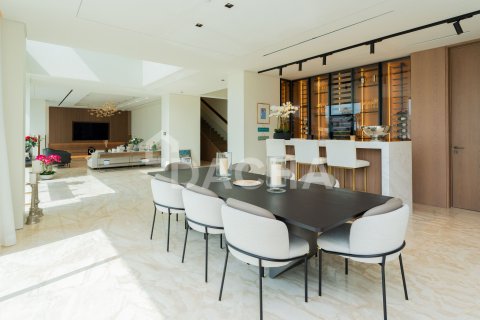 Villa in vendita a Palm Jumeirah, Dubai, EAU 6 camere da letto, 1245 mq. № 706790 - foto 10