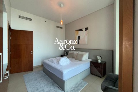 Apartamento para arrendamento em Downtown Dubai (Downtown Burj Dubai), Dubai, EAU 3 quartos, 166 m2 № 714187 - foto 3