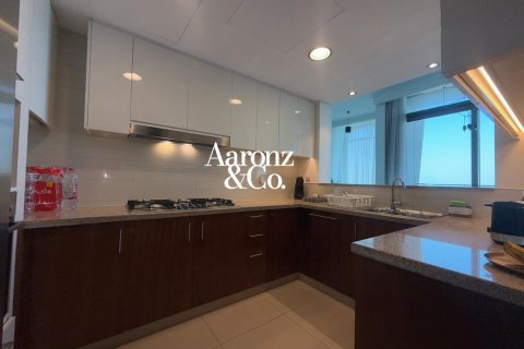 Apartamento para arrendamento em Downtown Dubai (Downtown Burj Dubai), Dubai, EAU 3 quartos, 166 m2 № 714187 - foto 16