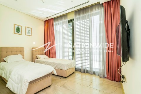 Villa zum Verkauf in Dubai, VAE 4 Schlafzimmer, 166 m2 Nr. 659922 - Foto 8